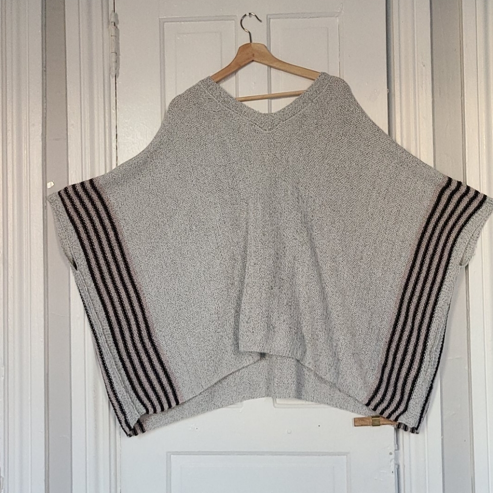 Chic Poncho sweater